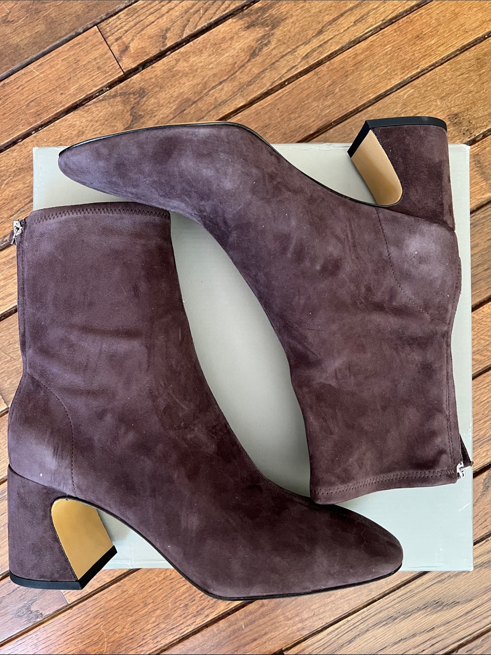 Everlane Chocolate Brown Suede Leather Curve-Heel Boots Size 9 NEW with box